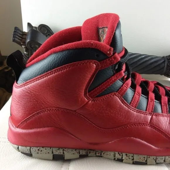 🌐 Air Jordan 10 retro black and red athletic shoes