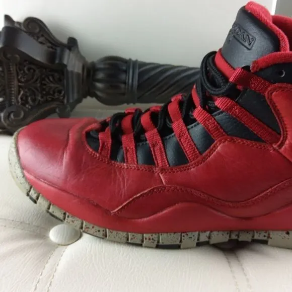 🌐 Air Jordan 10 retro black and red athletic shoes