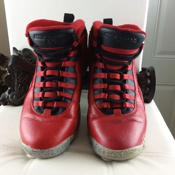 🌐 Air Jordan 10 retro black and red athletic shoes