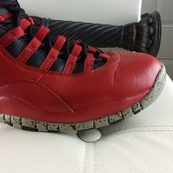 🌐 Air Jordan 10 retro black and red athletic shoes