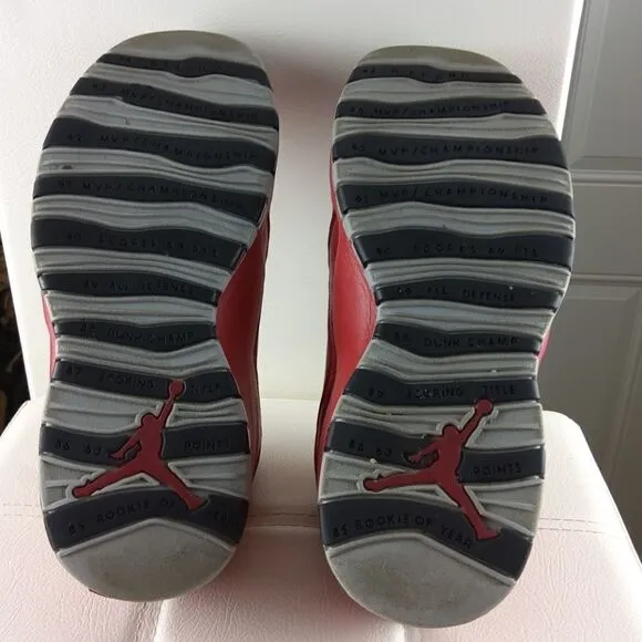 🌐 Air Jordan 10 retro black and red athletic shoes