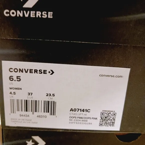 ⚫️  Converse Chuck Taylor All Star Lift  Retro Varsity Shoes Women