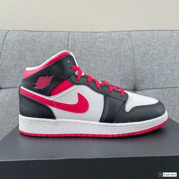 ❤️🖤 Nike Air Jordan 1 Mid Black Red Shoes