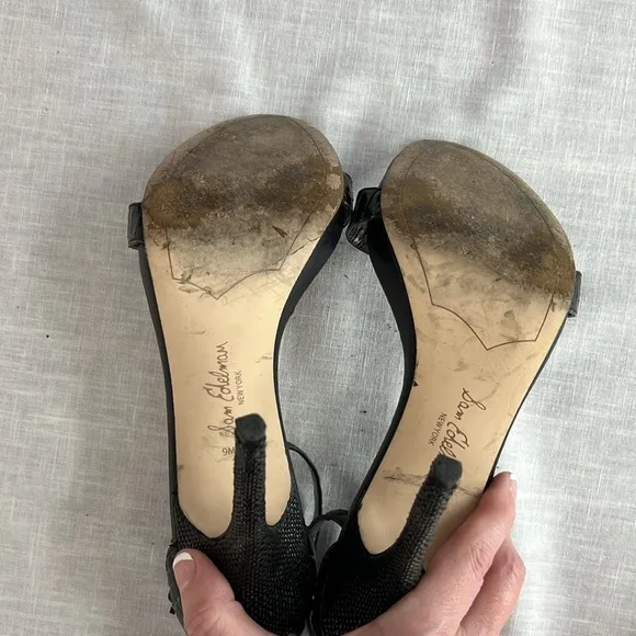🌞 Sam Edelman black strappy leather upper snakeskin 5” stilettos 9