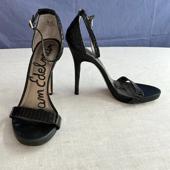 🌞 Sam Edelman black strappy leather upper snakeskin 5” stilettos 9