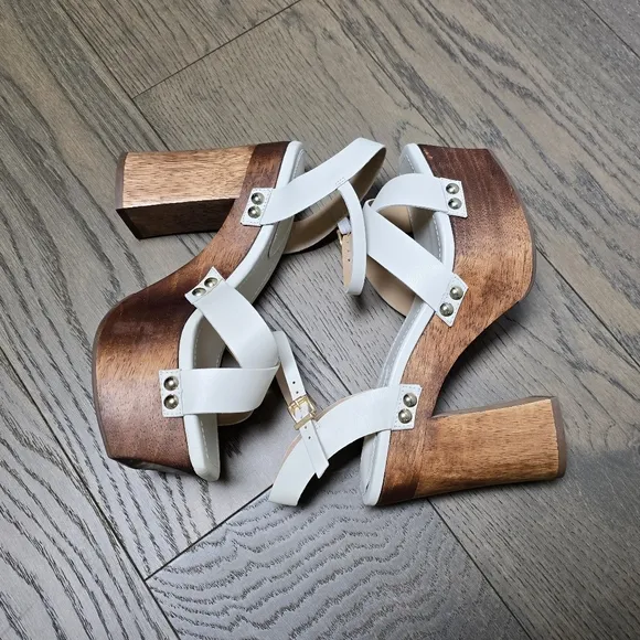 🆕️ Schutz Gaylah Leather &amp; Wood Platform Sandals in White