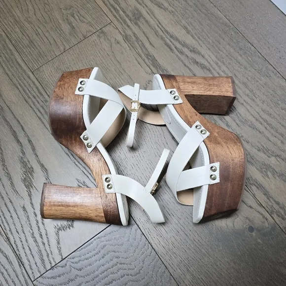🆕️ Schutz Gaylah Leather &amp; Wood Platform Sandals in White