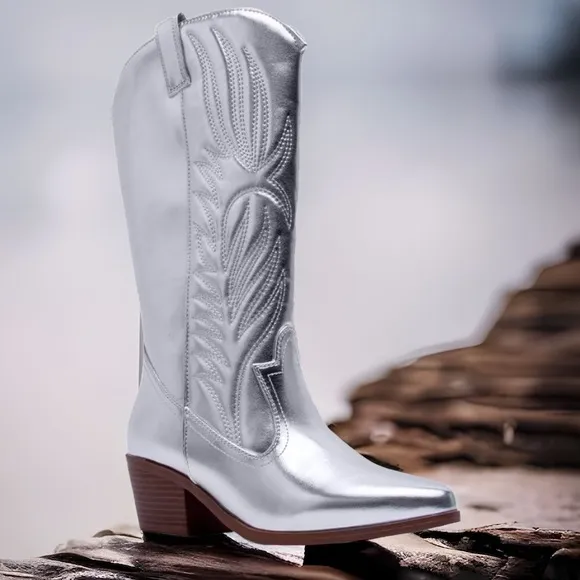 1 left! Qupid Shoes Montana-73 Metallic Silver Heeled Festival Cowboy Boots