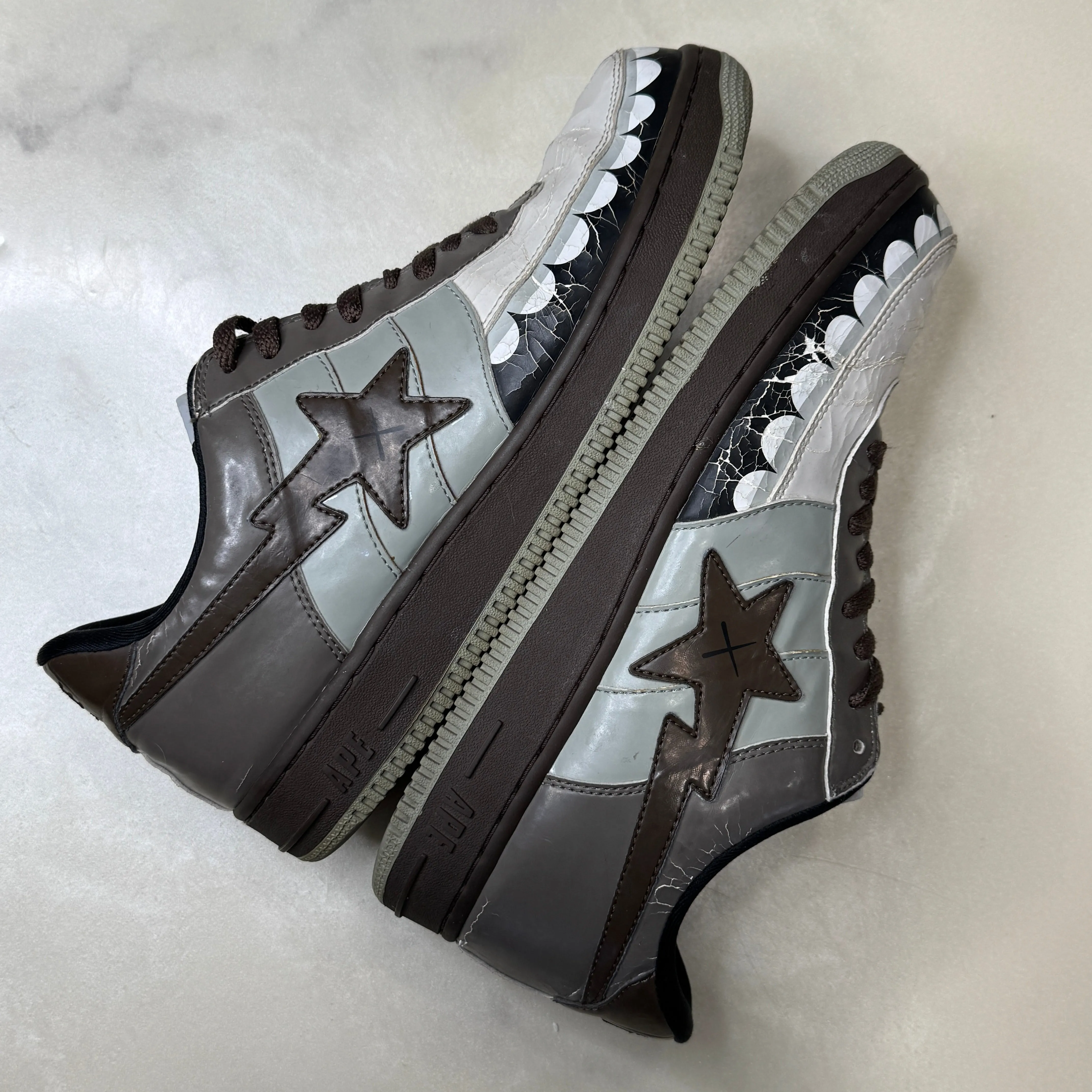 [12] Bape x KAWS Collab Chompers