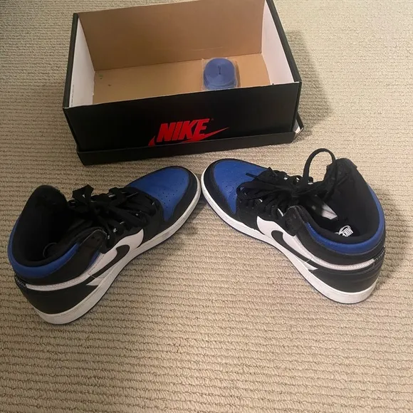 2020Air Jordan 1 Retro High OG 'Royal Toe'