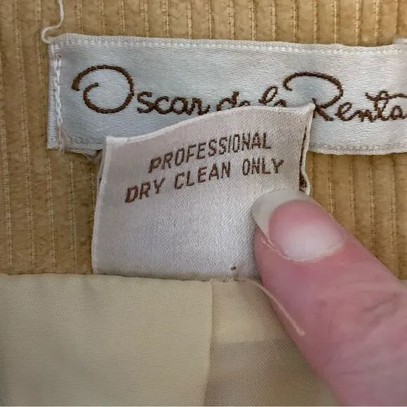 70s Oscar De La Renta Woman’s Mustard Yellow Corduroy Sport Coat VTG size 13/14