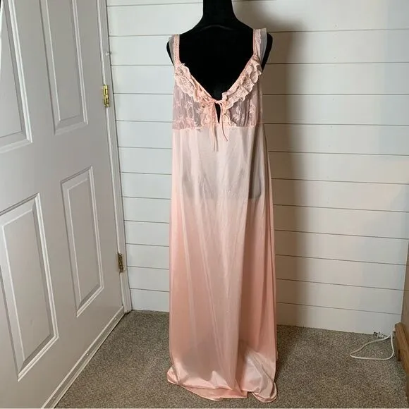70s sheer Pandora by chic lingerie nightgown peach lace women’s size large