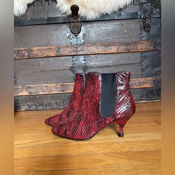 90s Vintage Nine West Red Snakeskin Leather Ankle Boots