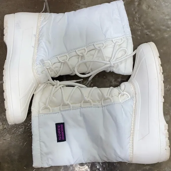 90s vtg SOREL Kaufman Canada Boots • 10