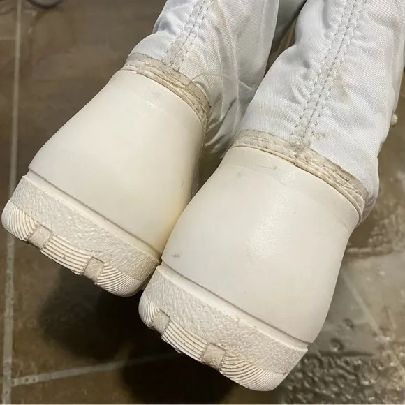 90s vtg SOREL Kaufman Canada Boots • 10