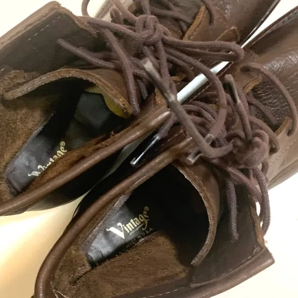 9.5 / Vintage Bonobos