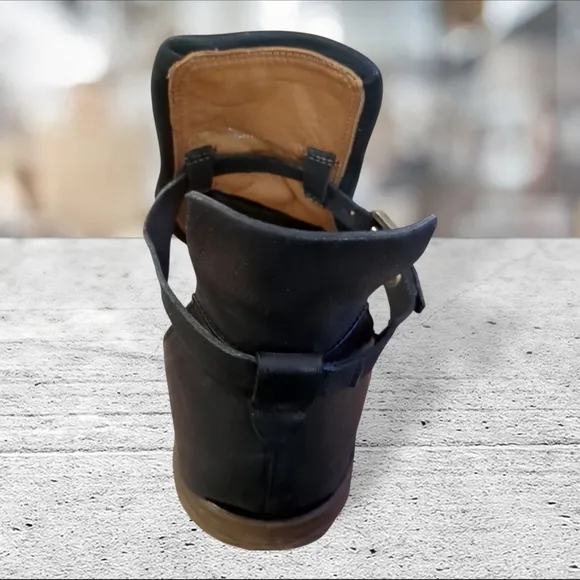 A. S. 98 rascal sandals size 39 8.5-9 US