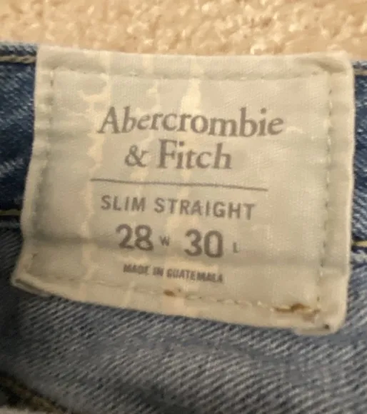 Abercrombie &amp; Fitch 100% Cotton Slim Straight Destressed Jeans Sz 28x30