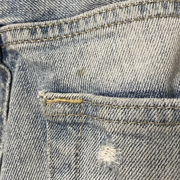 Abercrombie &amp; Fitch 100% Cotton Slim Straight Destressed Jeans Sz 28x30