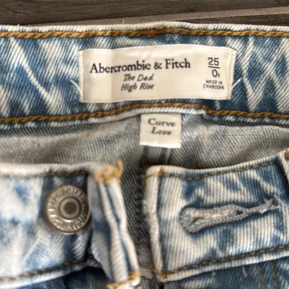 Abercrombie High Rise Dad Blue Jean Size 25 Curve Love
