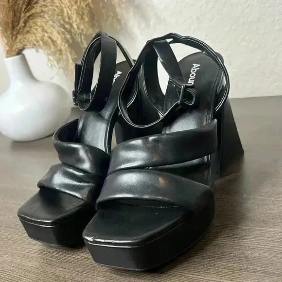 Abound Tracy Platform Sandals