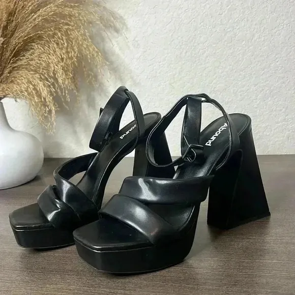 Abound Tracy Platform Sandals
