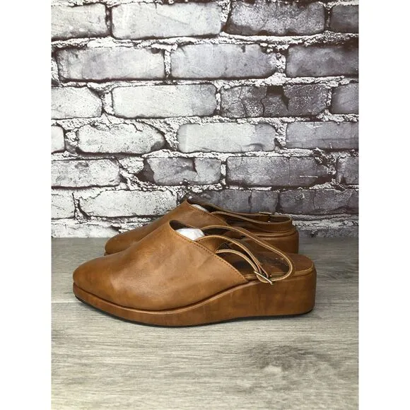Abstract Stimulus Brown Leather Pointed Toe Platform Mule Shoes Women 8US/38.5EU