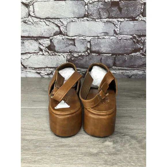 Abstract Stimulus Brown Leather Pointed Toe Platform Mule Shoes Women 8US/38.5EU