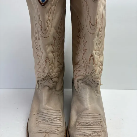 ACME Cream Heeled Boots with Western Stitching Women’s size 8