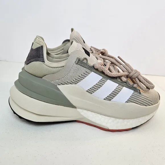 Adidas Avryn_X Women's Sneakers NWT 6.5