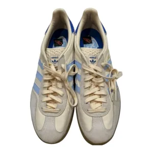 Adidas Cream and Blue Retro Sneakers NWOT