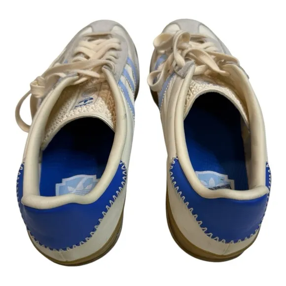 Adidas Cream and Blue Retro Sneakers NWOT