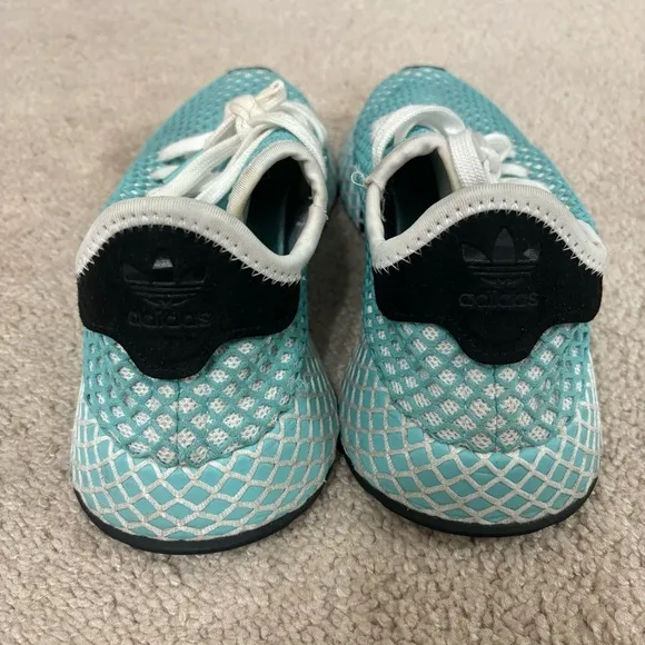 Adidas Deerupt Parley Sneakers Women’s 7 Athletic Shoes Low Top Mint Green White