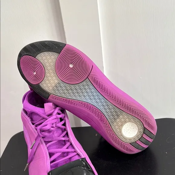 Adidas Harden vol 8 - Purple Burst - sz 12