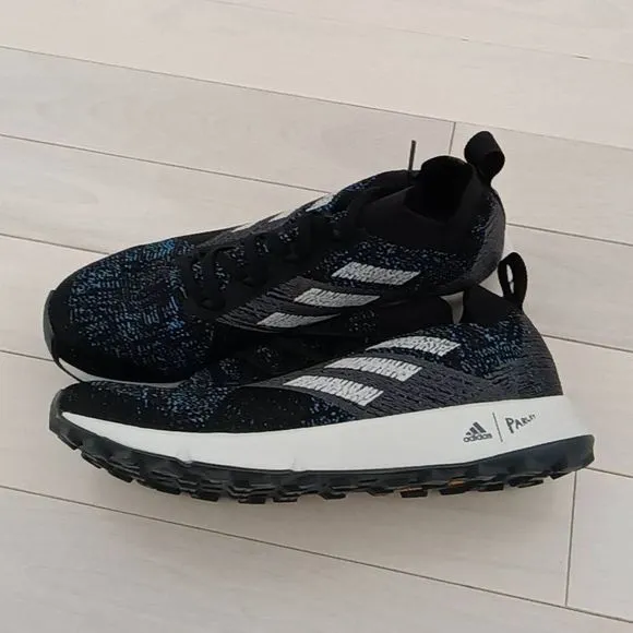Adidas Men's Ultraboost Parley Running Shoes Black &amp; Aqua Blue Size 9.5