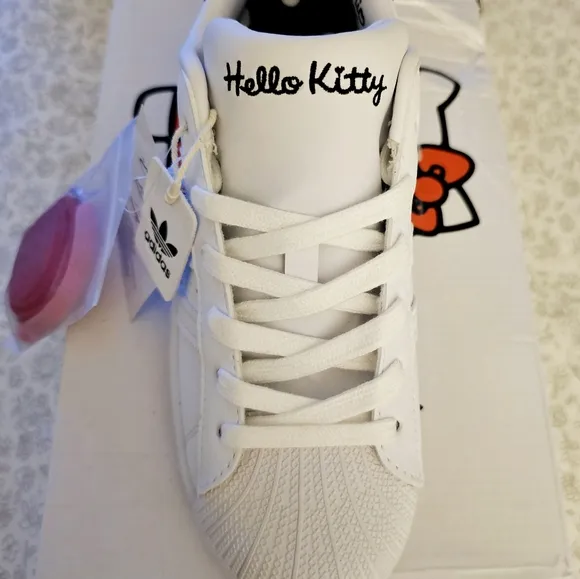 Adidas Nizza Platform Hello Kitty