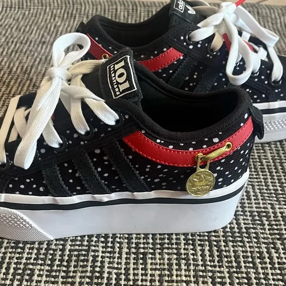 Adidas Nizza x Disney 101 Dalmations Platform Shoes Sneakers - used only 1 time