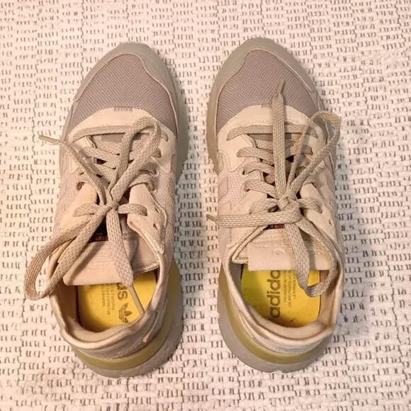 adidas Originals men's Nite Jogger Feather Gray Savannah athletic shoes sz 8