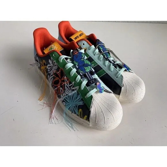 Adidas Superstar Super Earth SST AEC SW Men's Size 10 Shoes GX3823 &amp; Shoelaces