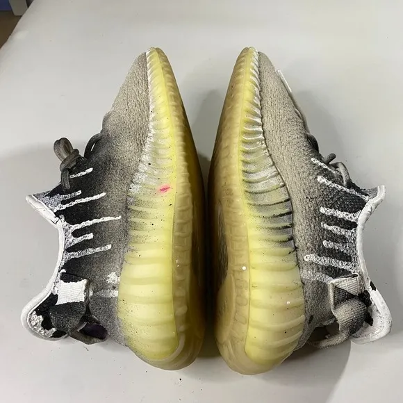 Adidas Yeezy Boost 350 Shoes Sneakers Men's 10 Custom Spray Paint Streetwear