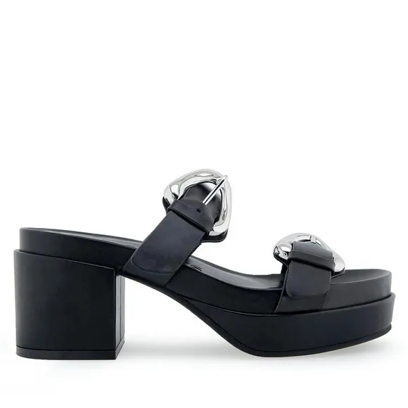 AEROSOLES Black Platform Leather Sandals with Chunky Heel