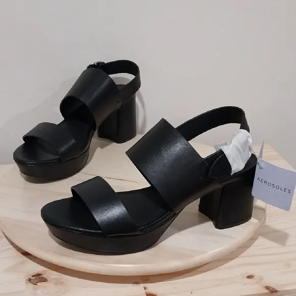Aerosoles Camera Platform Sandals Size 10M Black Leather Chunky Heeled 90s Y2K