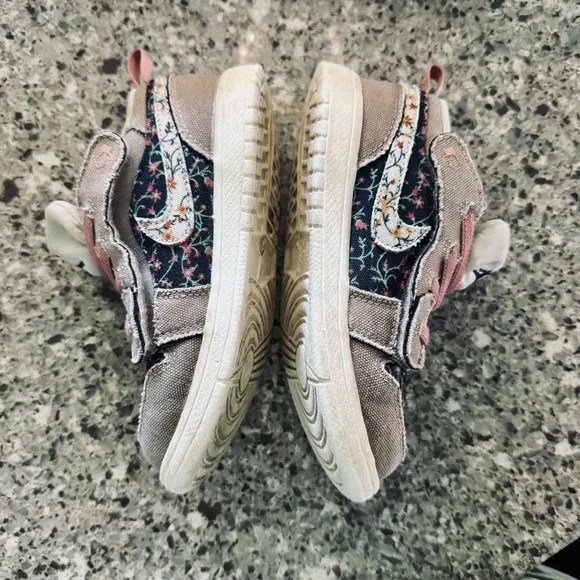 Air Jordan 1 Low ALT SE TD 'Floral' - EUC - Size 10C 🌸👟