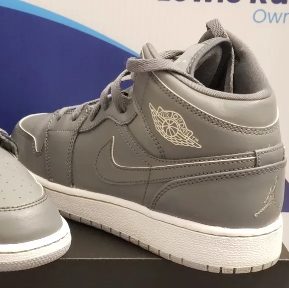 Air Jordan 1 Mid Cool Grey Size 5.5y