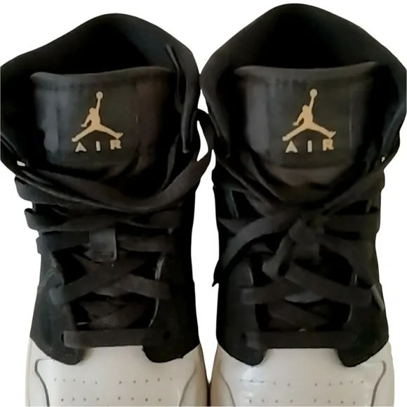 Air Jordan 1 Mid GG Retro Basketball Shoes