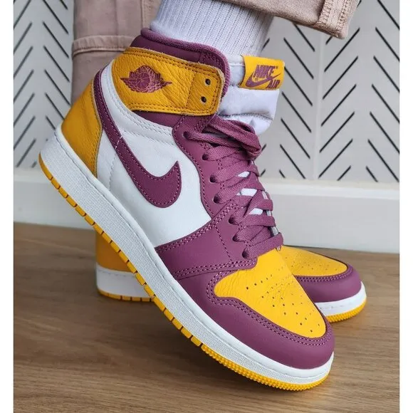 ❤️❤️Air Jordan 1 Retro Hi OG AJ1Sz Sz 6.5Y Big Kids Shoes Pink Yellow 575441-706