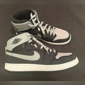 Air Jordan 1 Retro KO Shadow 12M