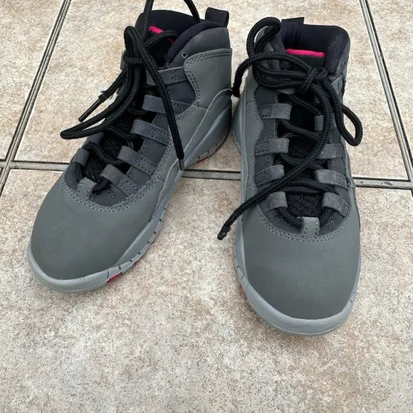 Air Jordan 10 Retro Kids' Shoes Dark Smoke Grey/Rush Pink/Black 487211-006