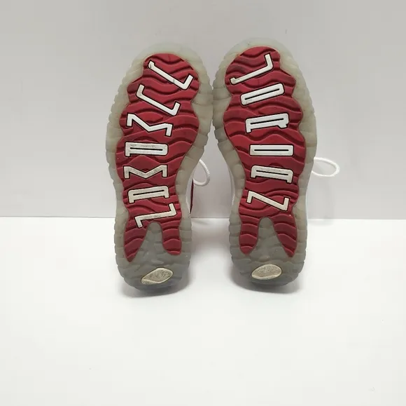 Air Jordan 11 Retro Cherry kids Shoes Size 12 c