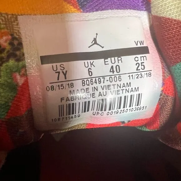 Air Jordan 11 Retro Chinese New Year 2018 ~ Youth Size 7Y~ CI2977-006 (5B-DY)